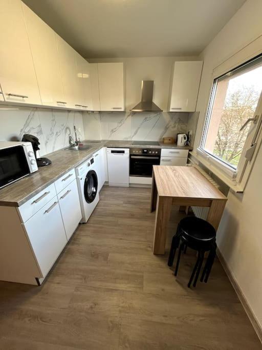 Familienwohnung Naehe Europapark, Messe, Gifiz See Offenburg Luaran gambar