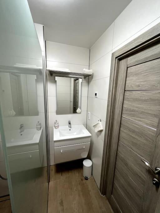 Familienwohnung Naehe Europapark, Messe, Gifiz See Offenburg Luaran gambar